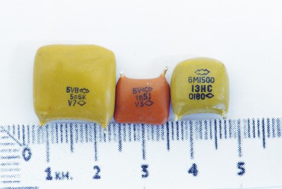 км рыжие; v; м1500 кг  км рыжие; v; м1500 кг